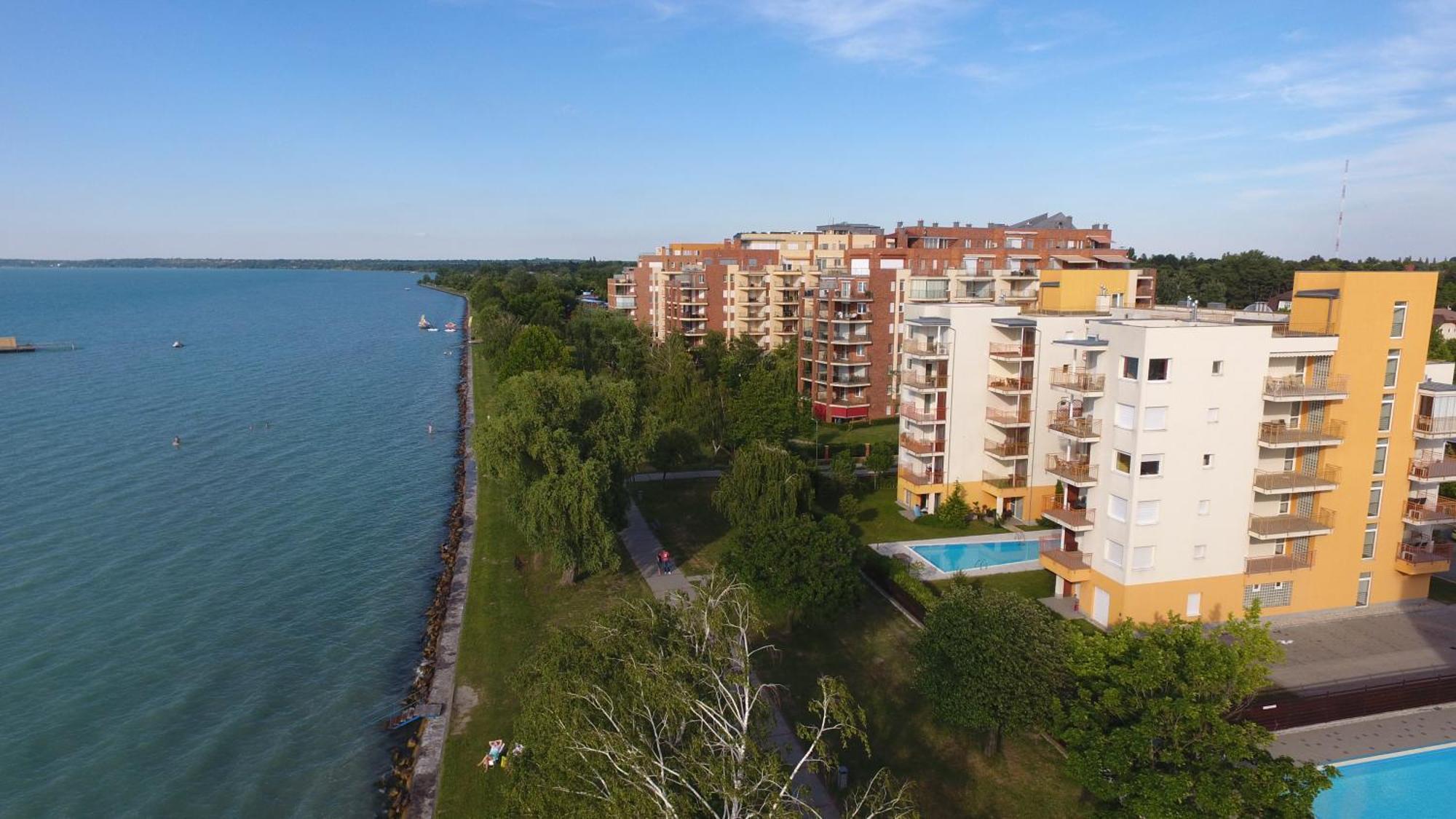 Viktoria Beach Apartman Gold 2. シオーフォク エクステリア 写真